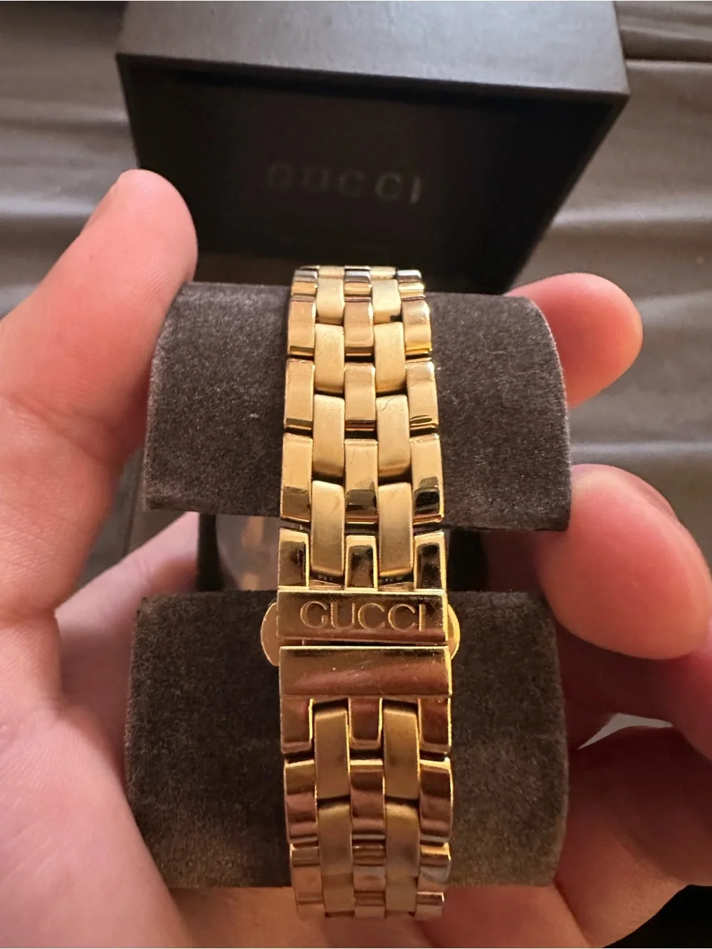 Gucci Gold-Tone Bracelet Watch with Black Dial Rare !